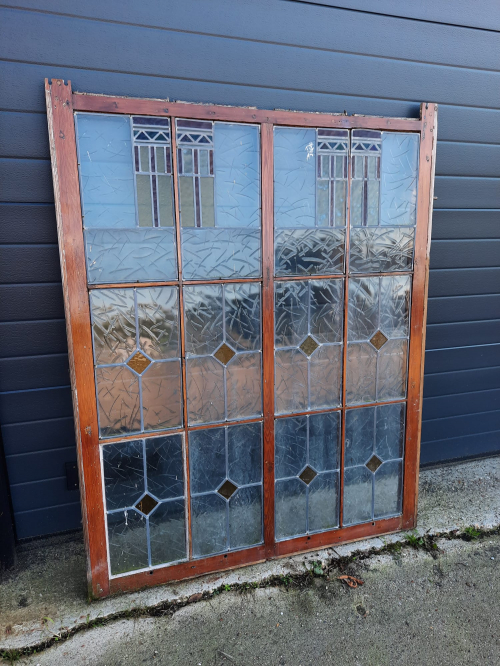 Frame met 12 glas in lood raampjes